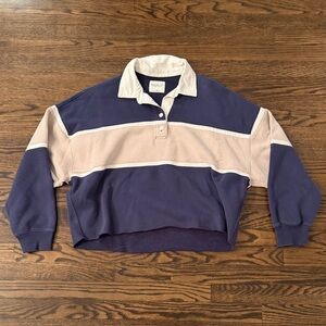Abercrombie & Fitch Navy and Cream Women's Sweater